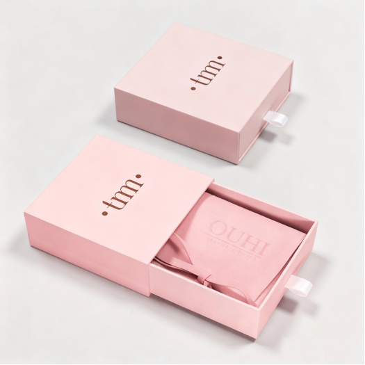 boîtes à tiroirs en carton