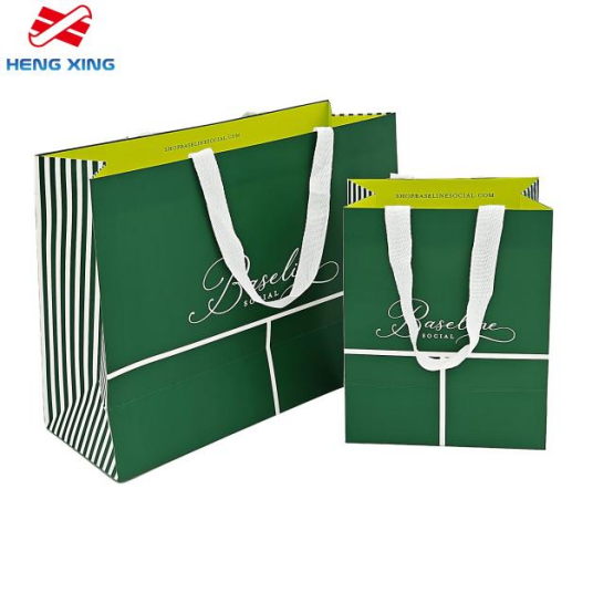 sac cadeau de luxe en papier