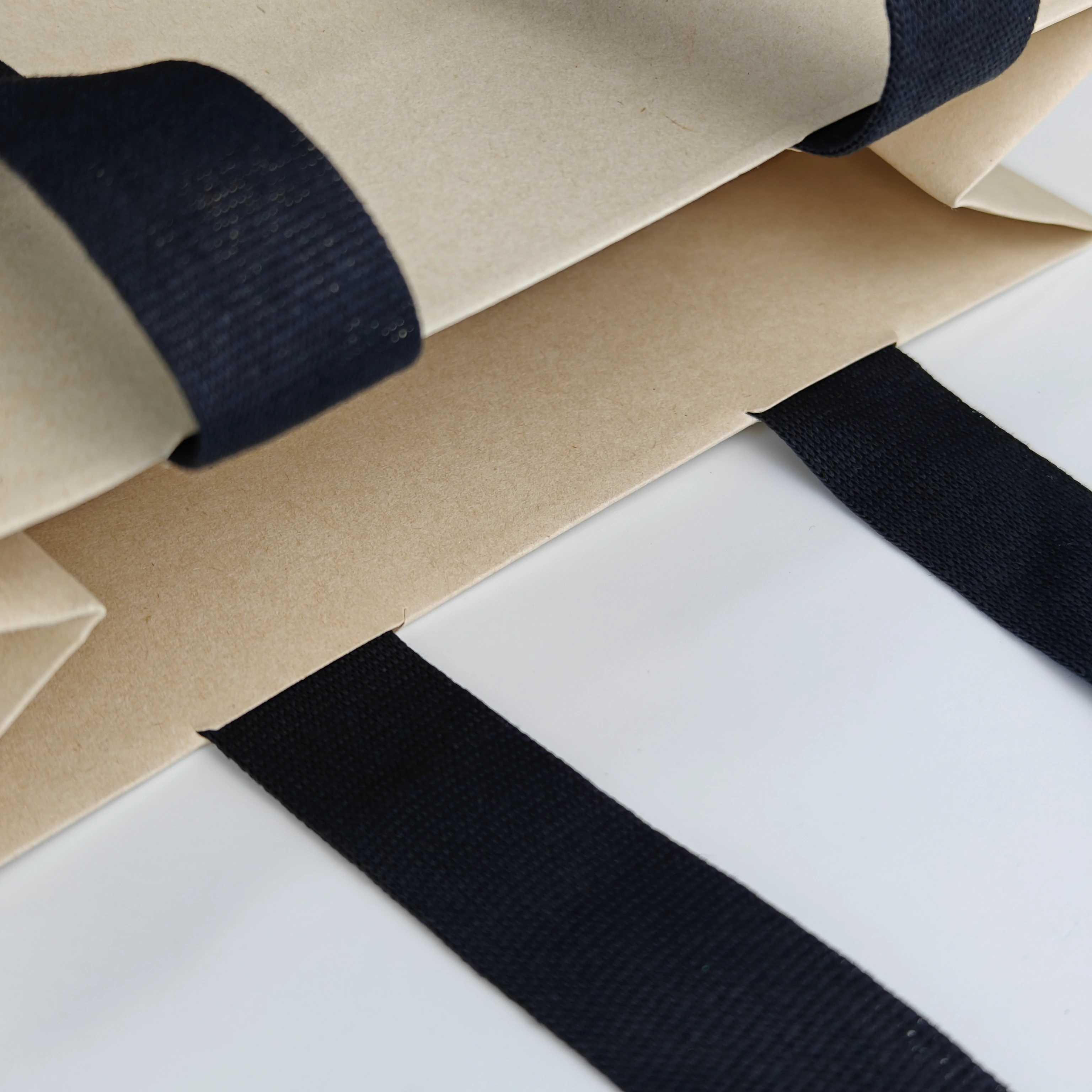  Sacs de transport en papier avec poignées en tissu